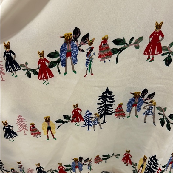 Vintage Style White and Green Dress with Forest Print - Picture 3 of 3